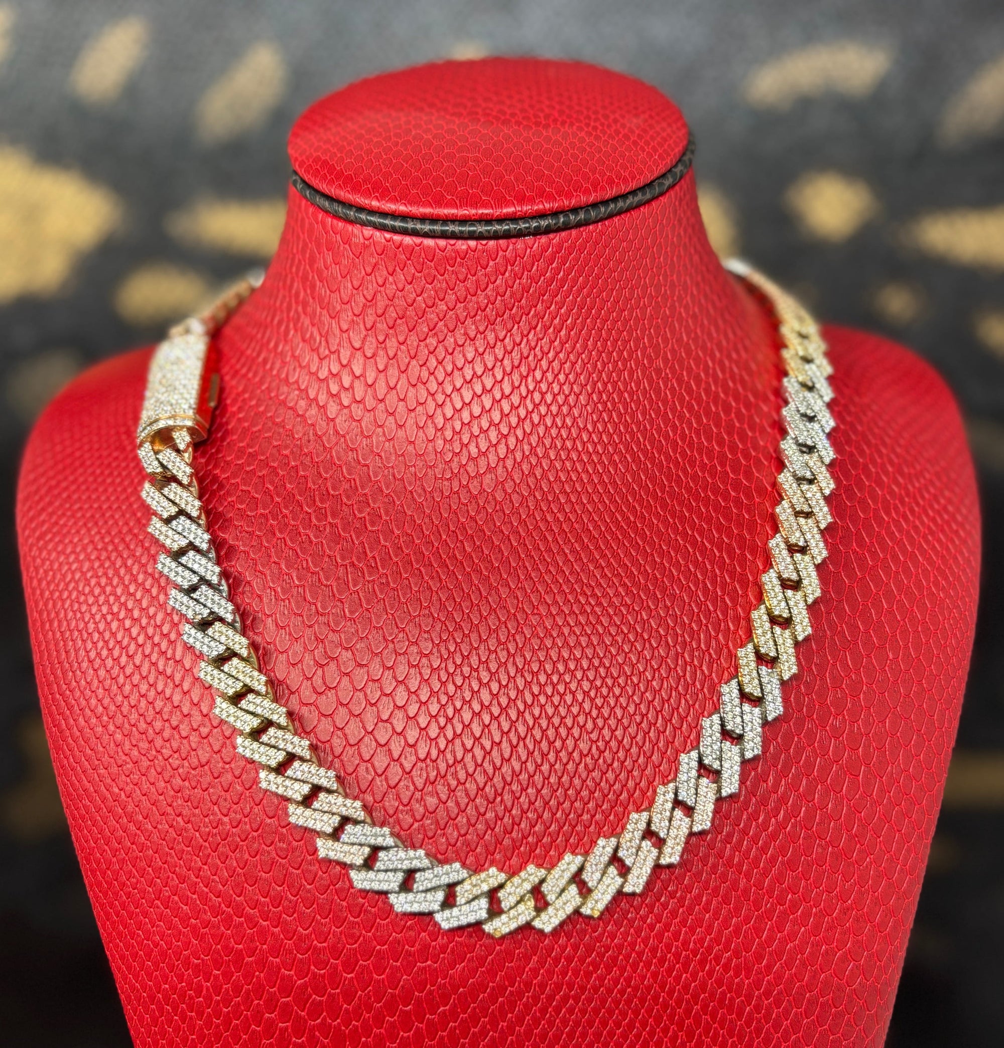 Bijoux Liquidation | Neuf 12mm cuban prong 3 tons