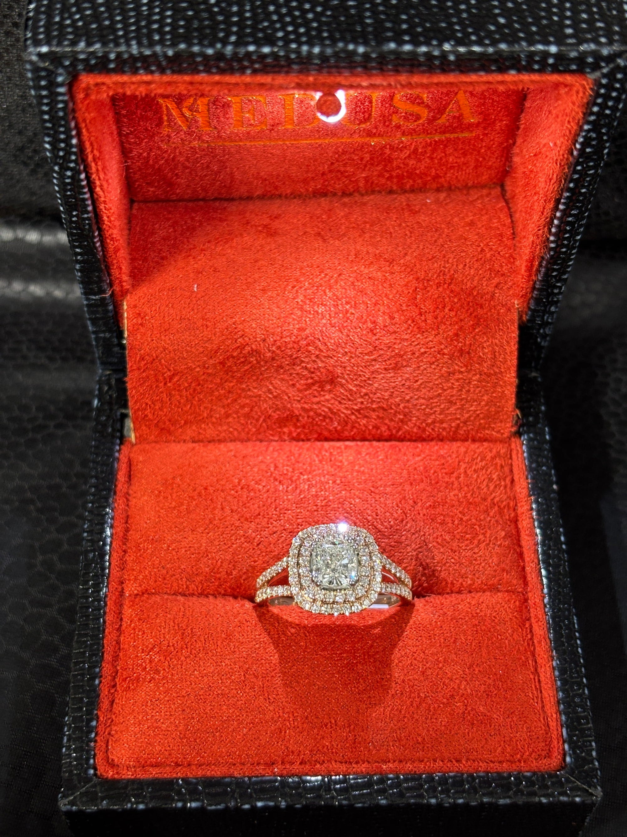 Bijoux Liquidation | Neuf Bague Cushion (CBE11)