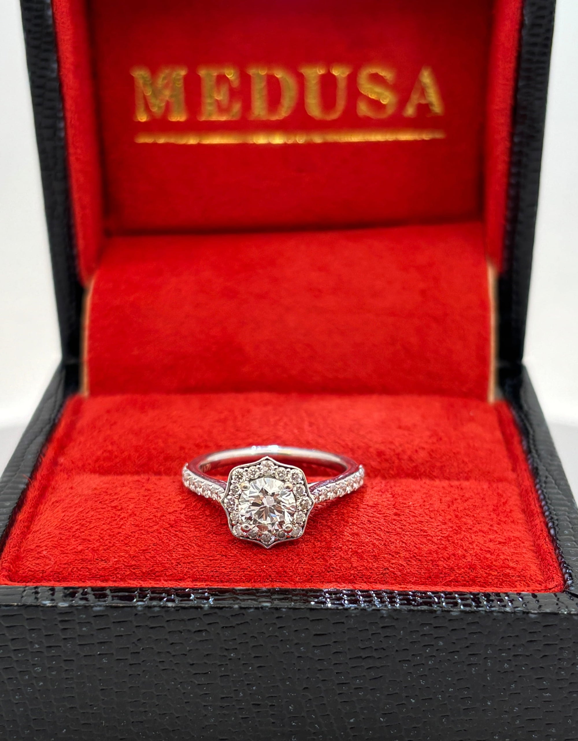 Bijoux Liquidation | Remise à Neuf Bague diamant GIA