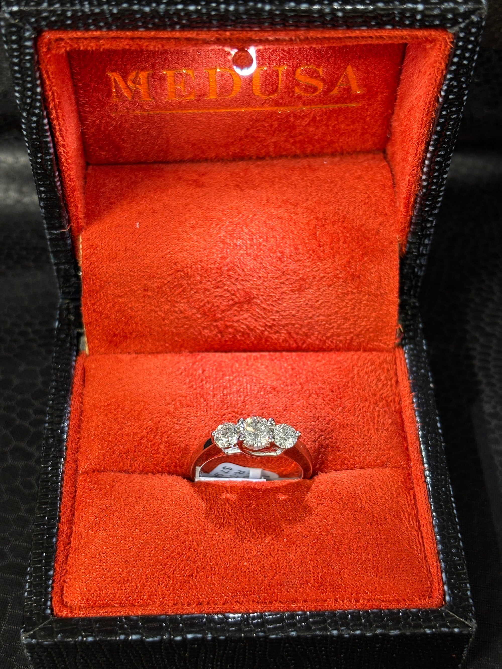 Bijoux Liquidation | Neuf Bague Trinity (CBE18)