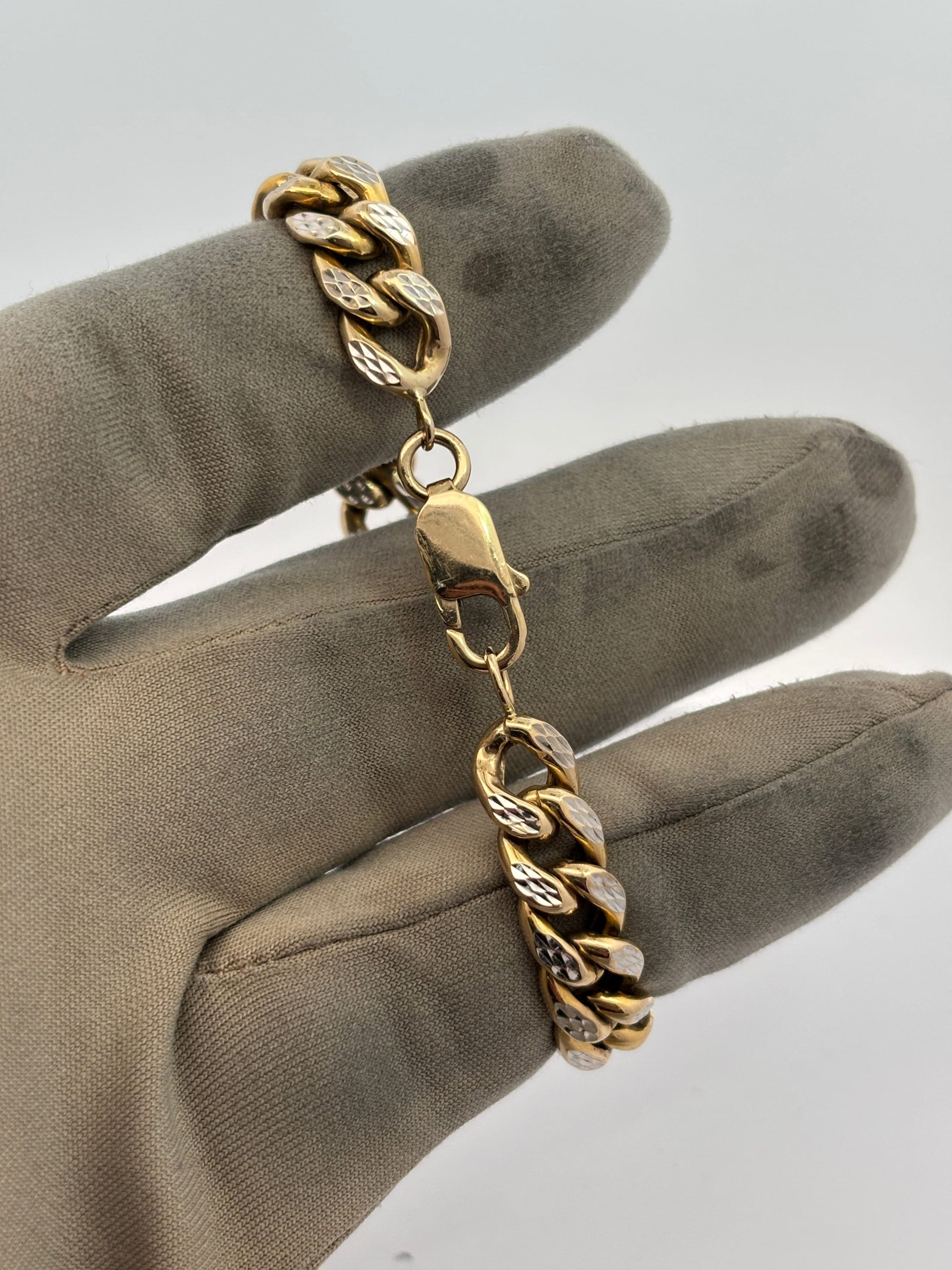 Bijoux Liquidation | Remise à Neuf Bracelet 8.5mm Cuban link diamond cut