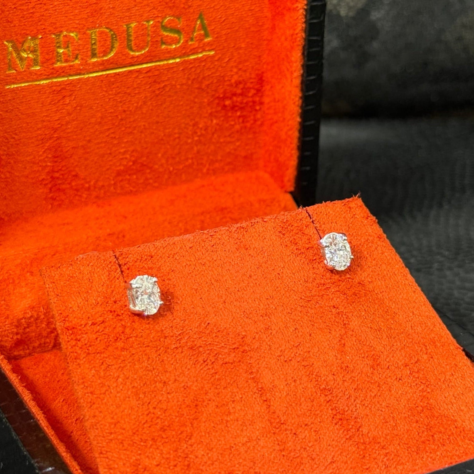 Bijoux Liquidation | Neuf Studs Ovale 1.05Ct LAB (CB)