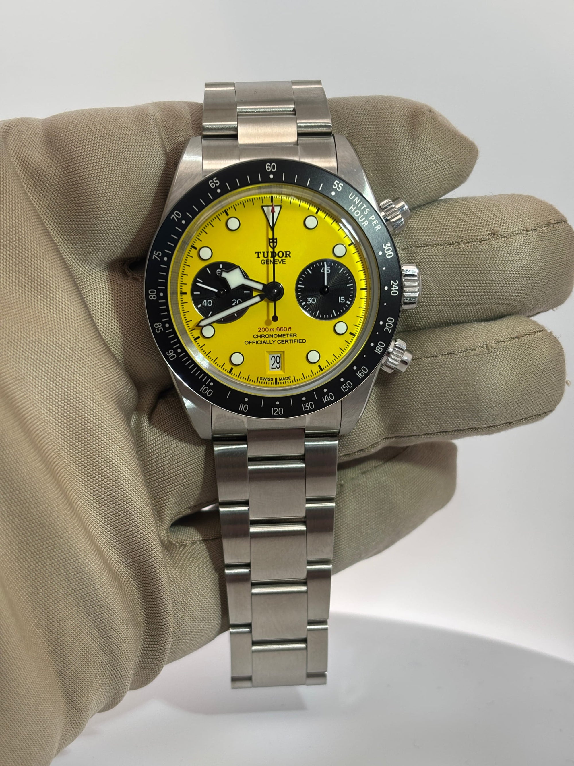 Bijoux Liquidation | Remise à Neuf Tudor Bumblebee