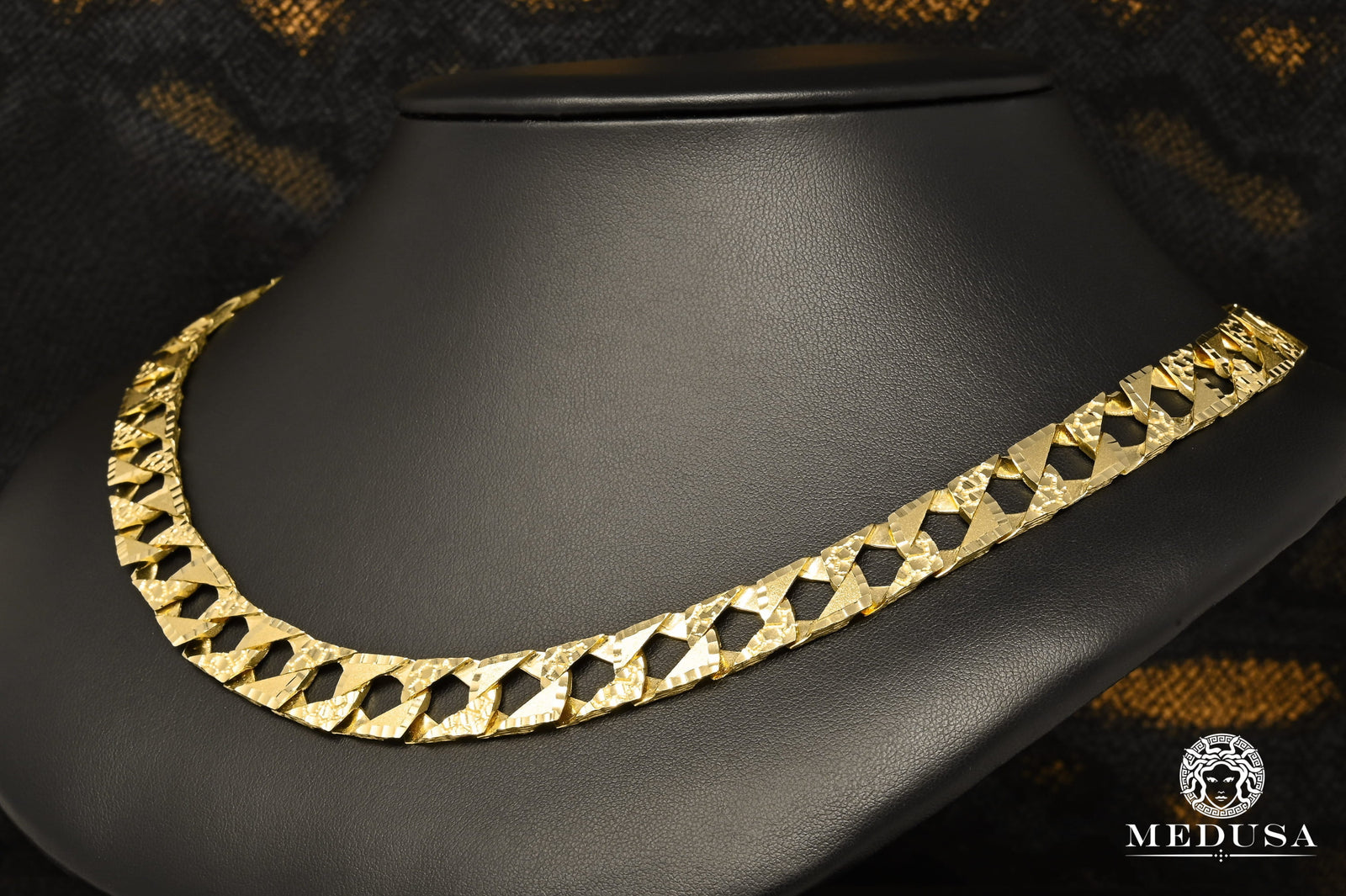 10K Gold Chain | Curb Chain 13mm Meshy Nugget