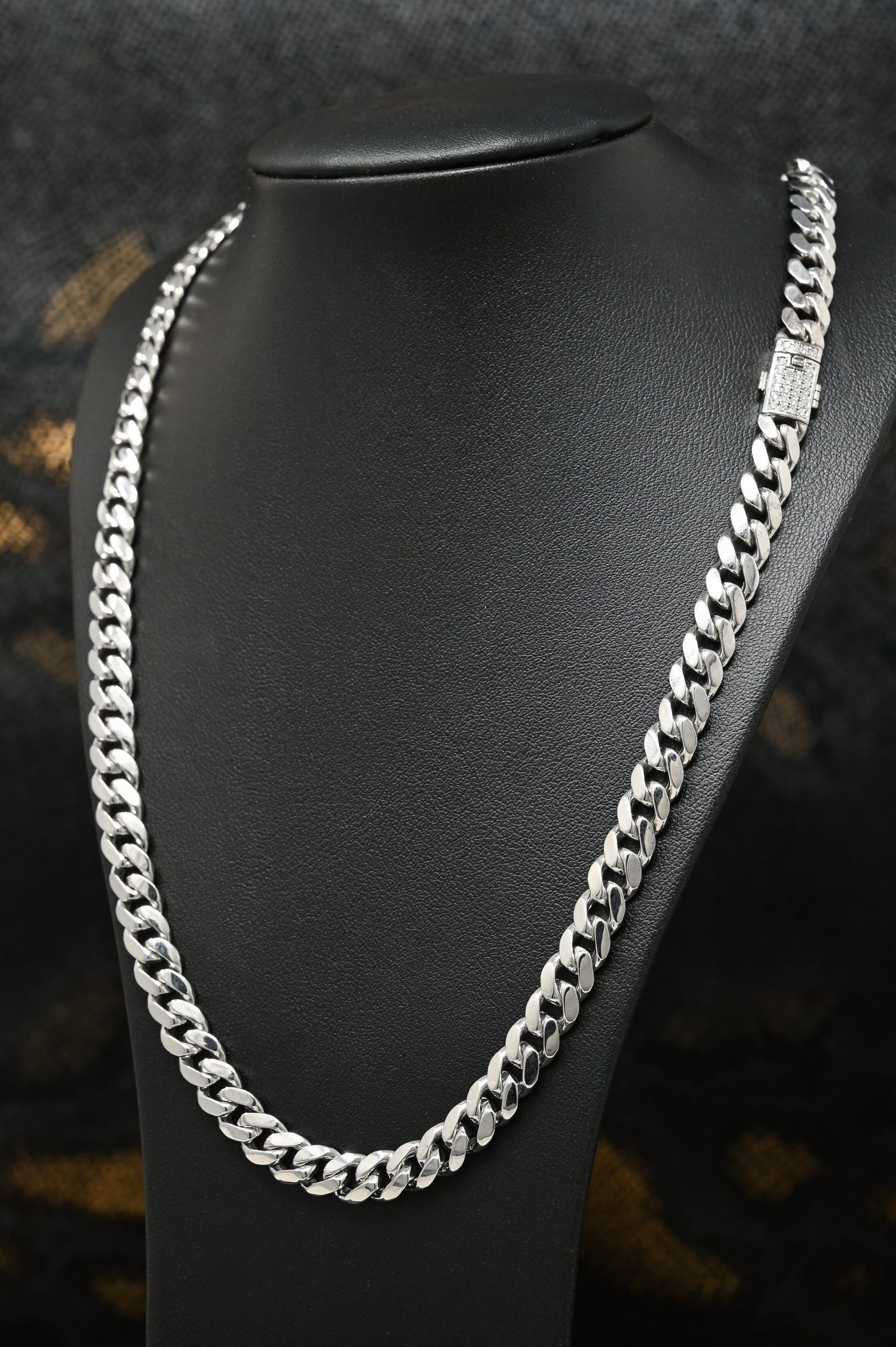 10K Gold Chain | Chain 8mm Cuban Solid Diamond Lock White Gold